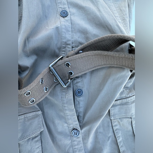 Calvin Klein jeans sleeveless dress with belt size L
Pit to pit: 17”
Length: 37” - Picture 6 of 8